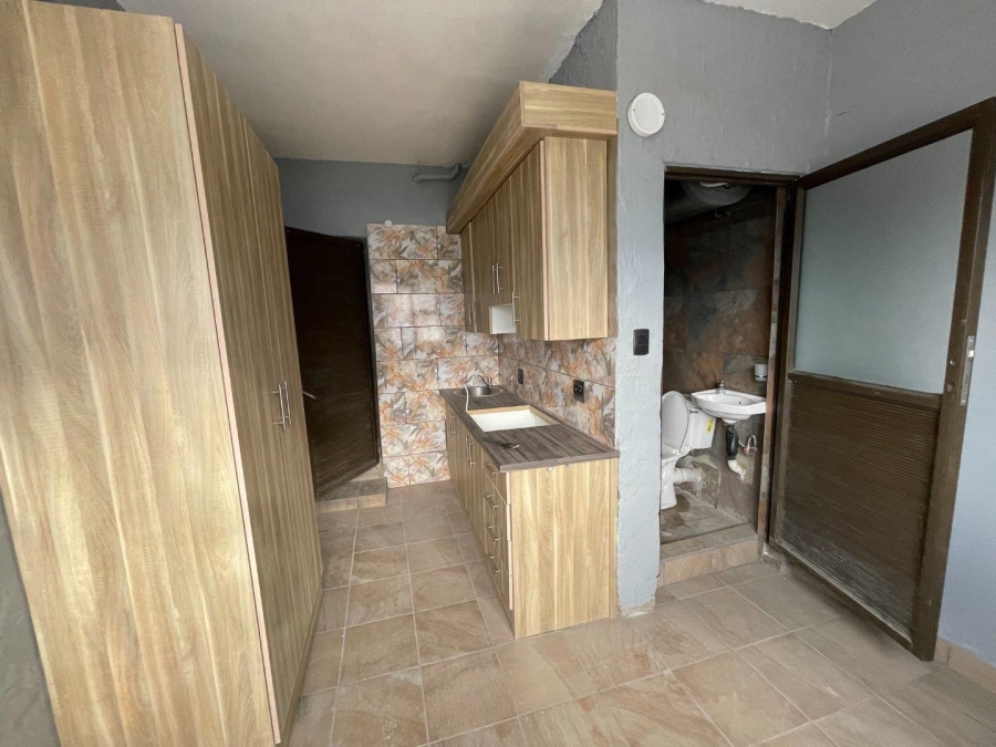 To Let 1 Bedroom Property for Rent in Klerksdorp North West